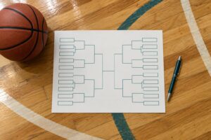 how the nit tournament works